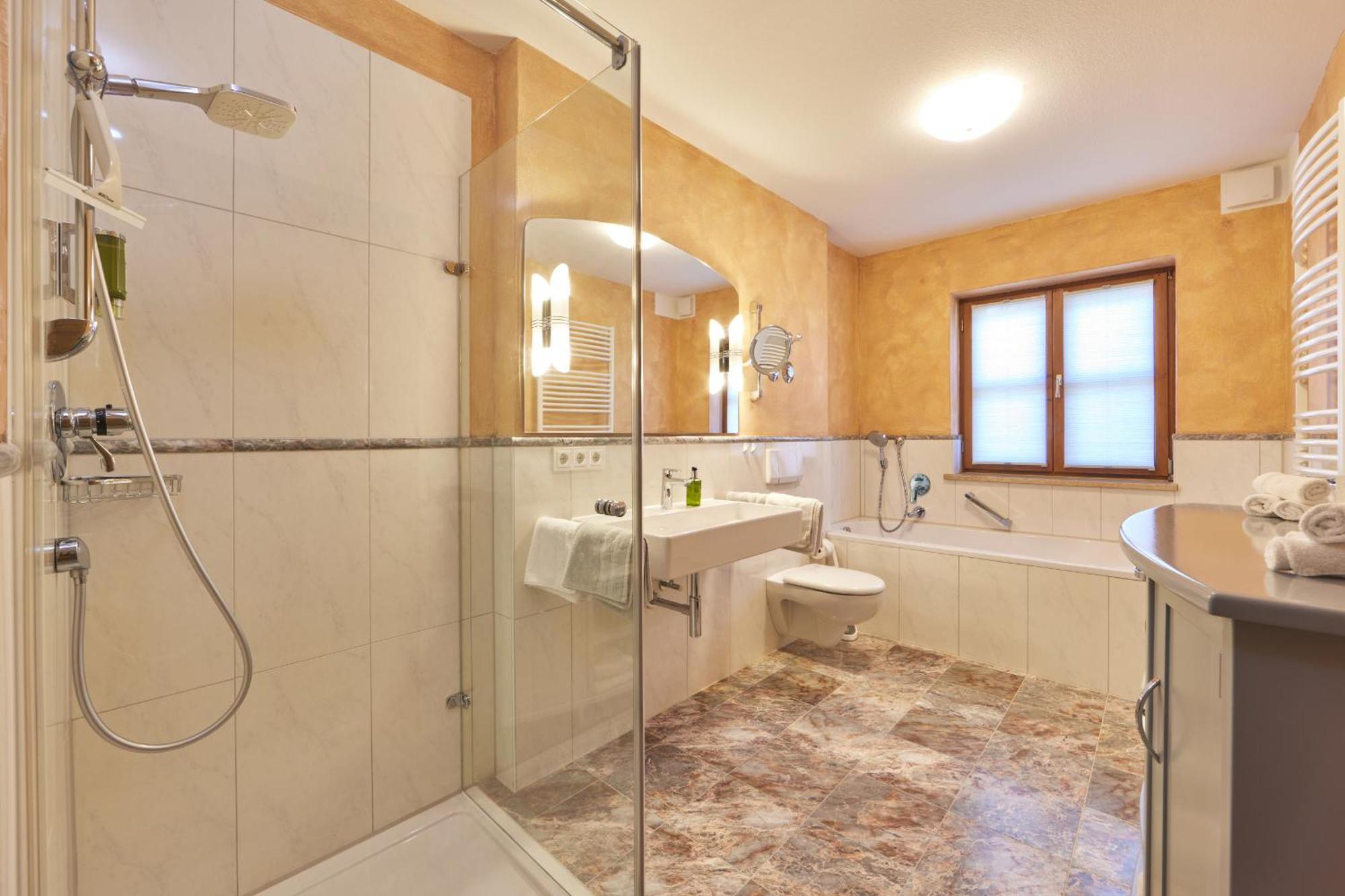 Appartements Christiane Knoepfle Оберамергау Екстериор снимка